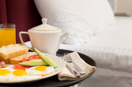 breakfast-in-bed